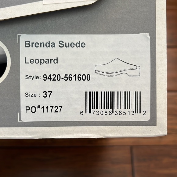 NWT! Dansko Leopard Suede Clog. Women’s size 37. - Picture 6 of 8